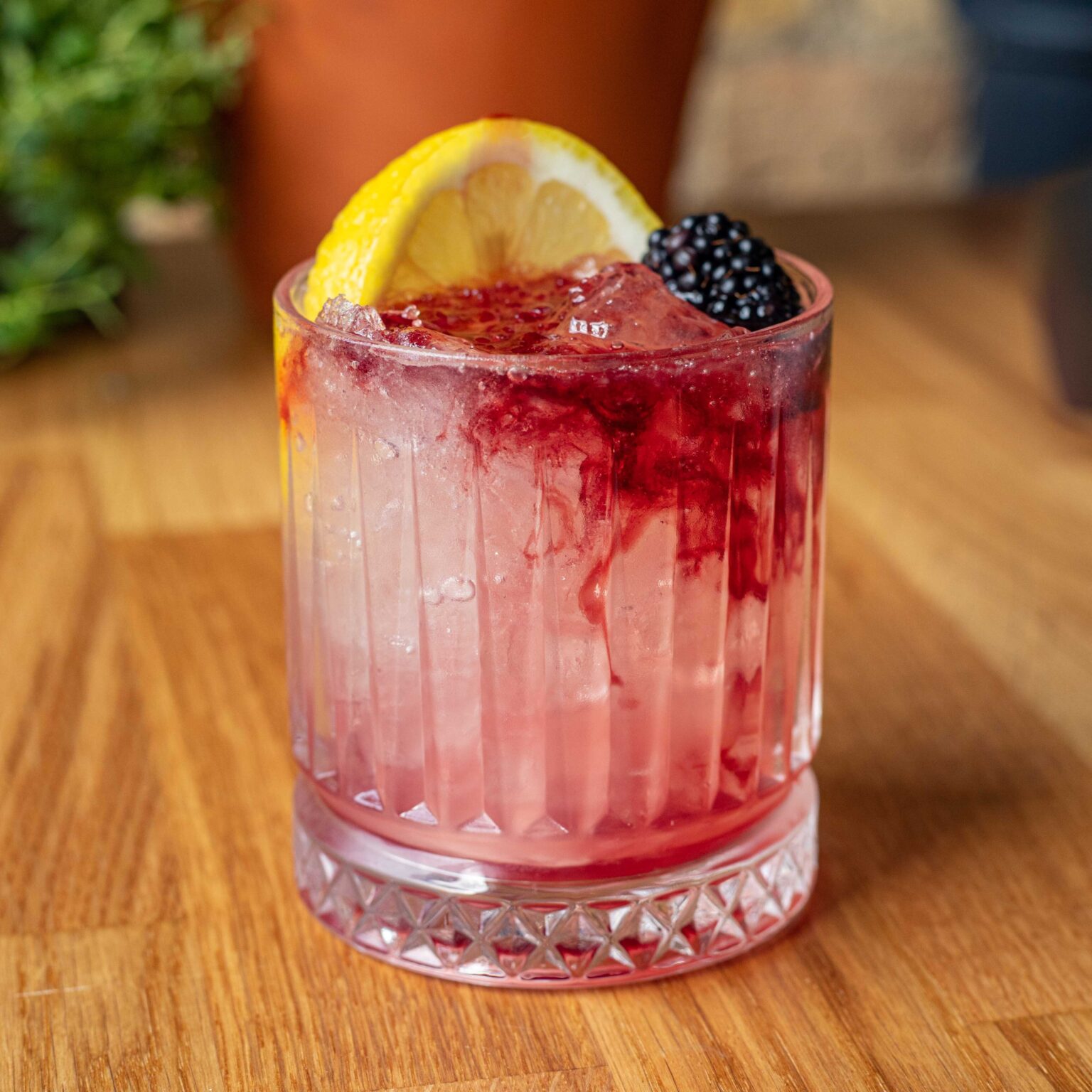 Bramble cocktail