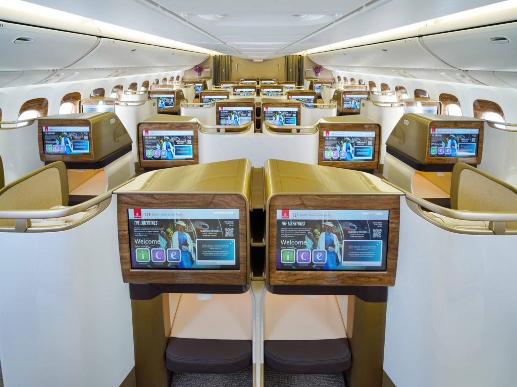 Emirates Unveils Stunning New Look for Boeing 777