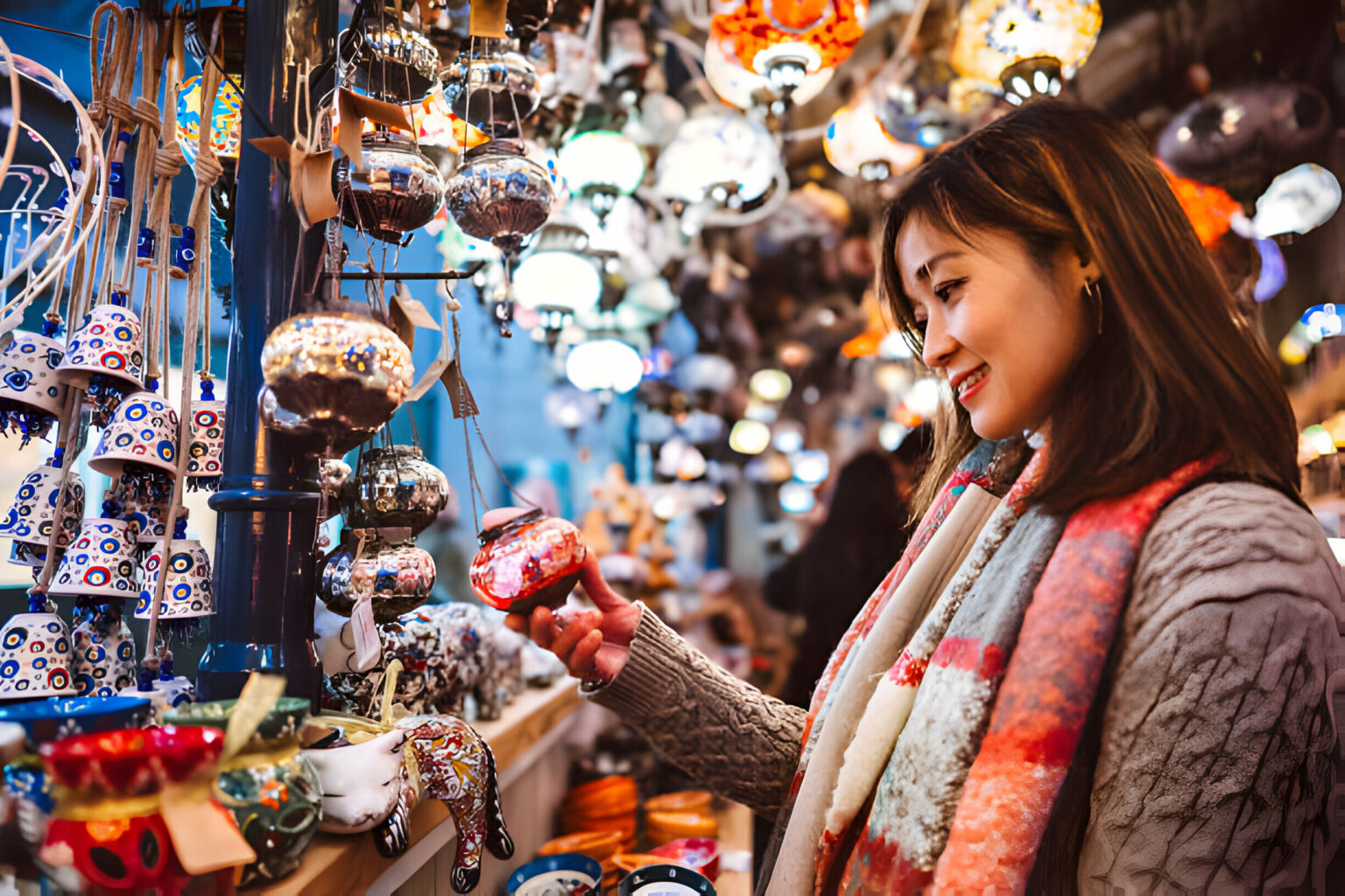 6 Famous Markets in Dubai to Buy First Copy of Luxury Brands