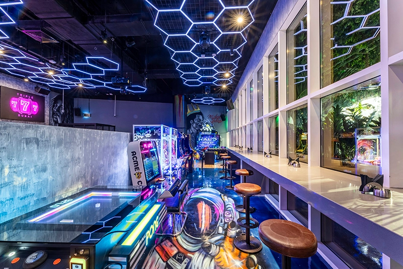 Best Entertainment Bars in Dubai