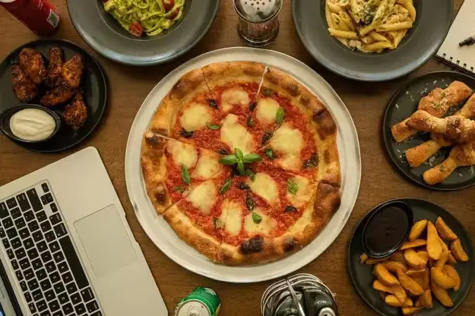 Top 5 Pizza Places Near Me in Downtown Dubai