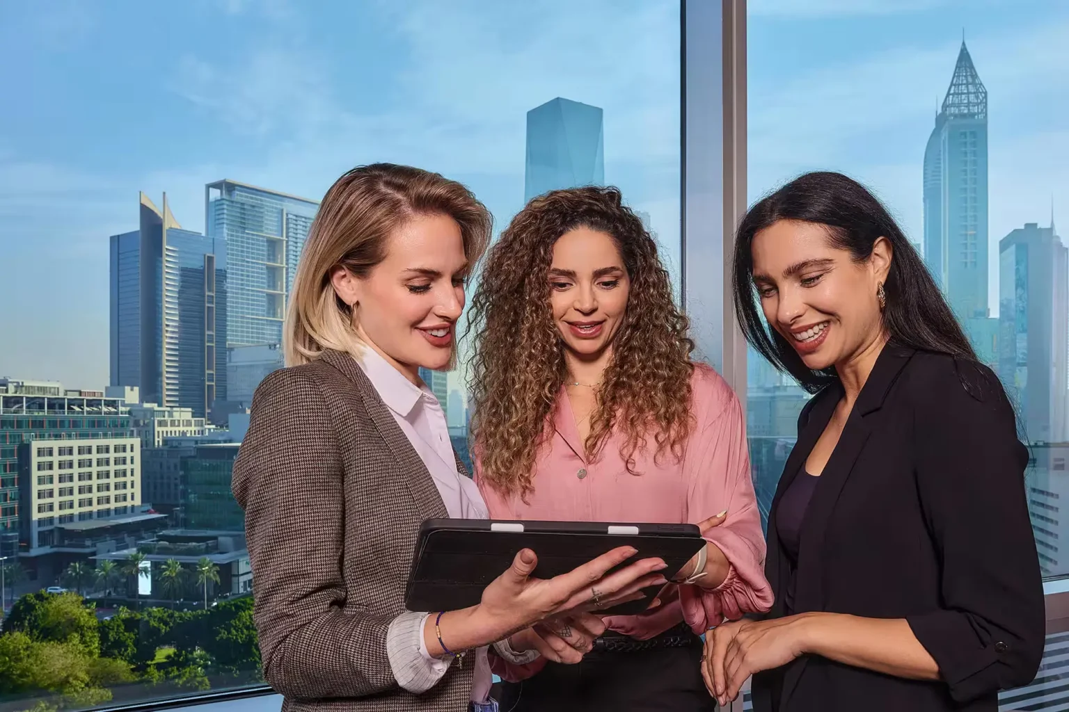 5 Benefits You Need to Know Before Getting a Job in Dubai