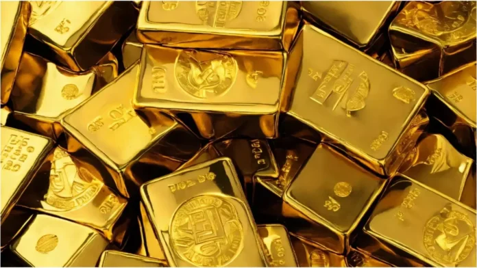 Gold Prices Surge in Early Trade on New Year, Set to Stay High Throughout 2025