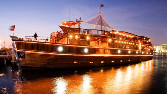 Top 5 Dinner Cruises in Dubai That You Cannot Miss