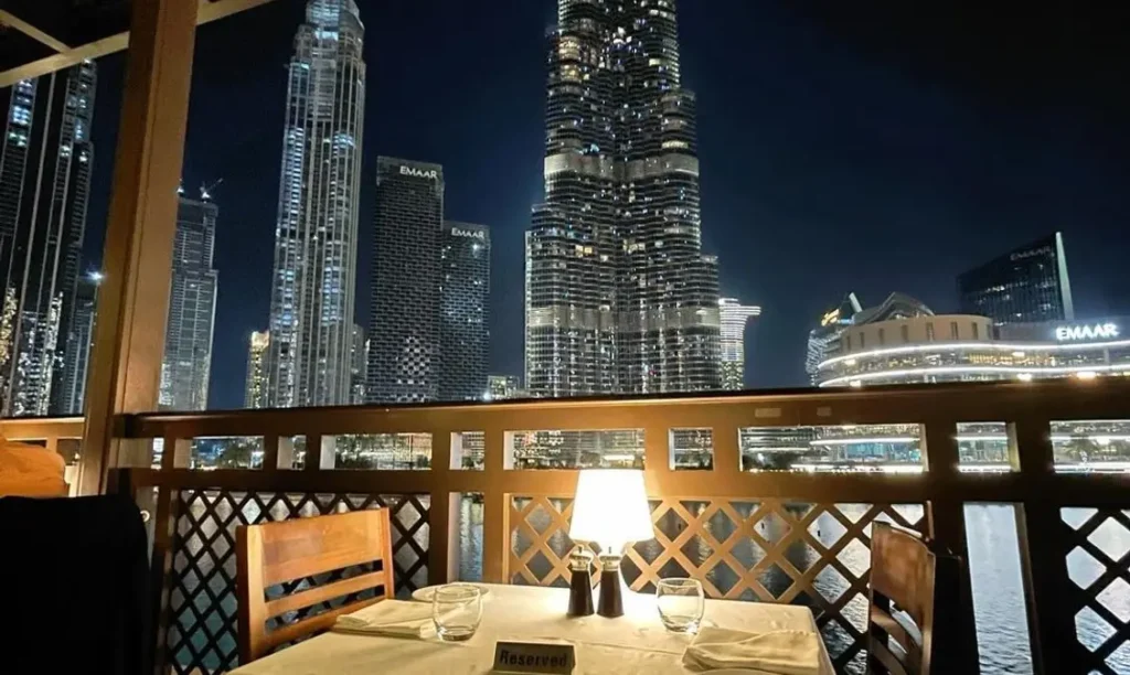 Restaurants in Burj Khalifa 