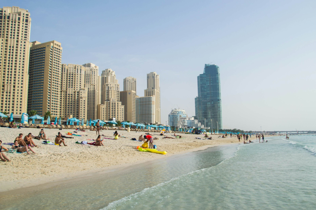 free beaches in Dubai 