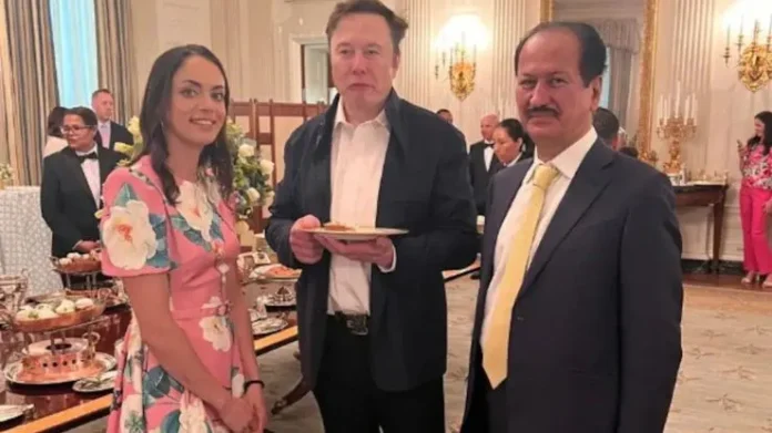 Dubai Real Estate Tycoon Hussain Sajwani Spotted with Elon Musk at White House