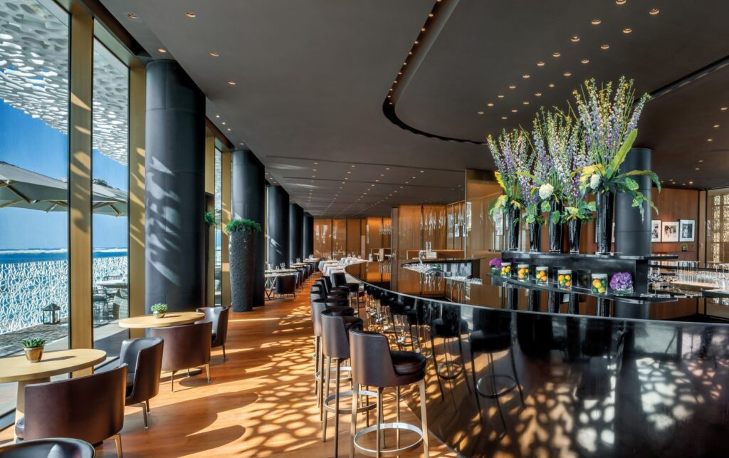 Pure Sky Lounge