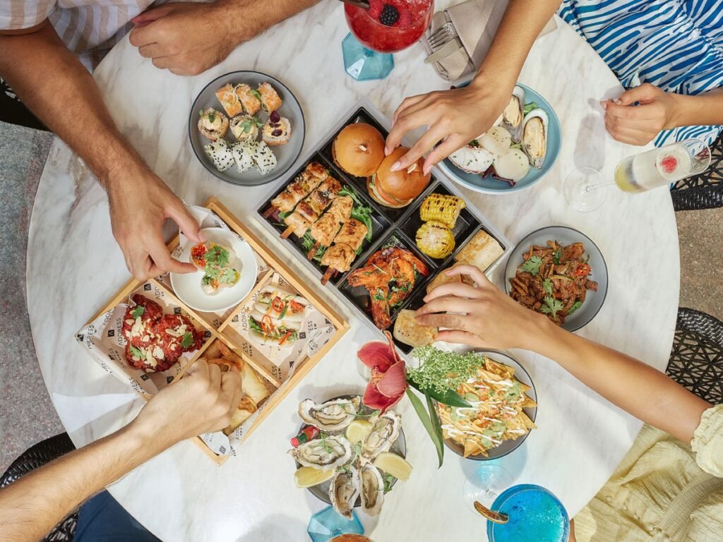 24 Hours, 9 Iconic Bites: Your Ultimate Guide to the Best Dubai Food in a Day