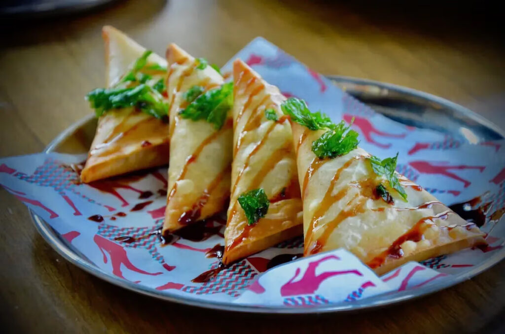 Must Try 9 Street Foods in Dubai