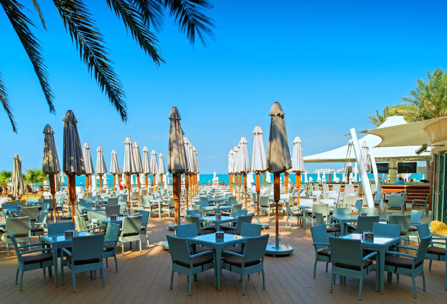 Top 5 Restaurants in Jumeirah Beach Residence That Are Totally Worth the Hype