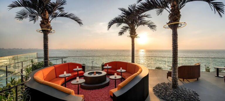 Top 5 Sundowners in Dubai to Stay Cool in Hot Summers