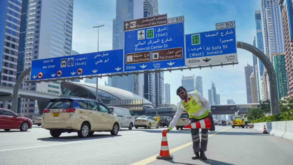 Dubai Residents Must Clear Traffic Fines before Applying for Visa Renewals  