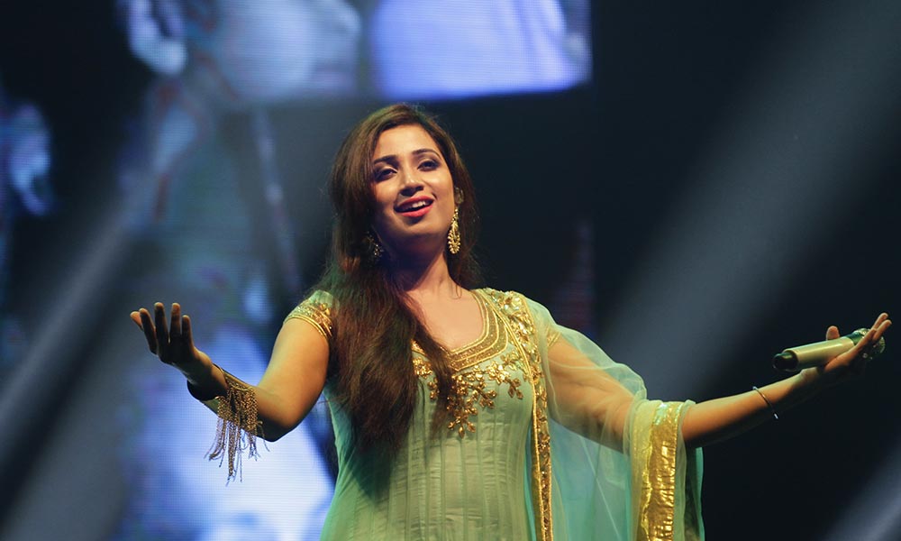 Shreya Ghoshal Live