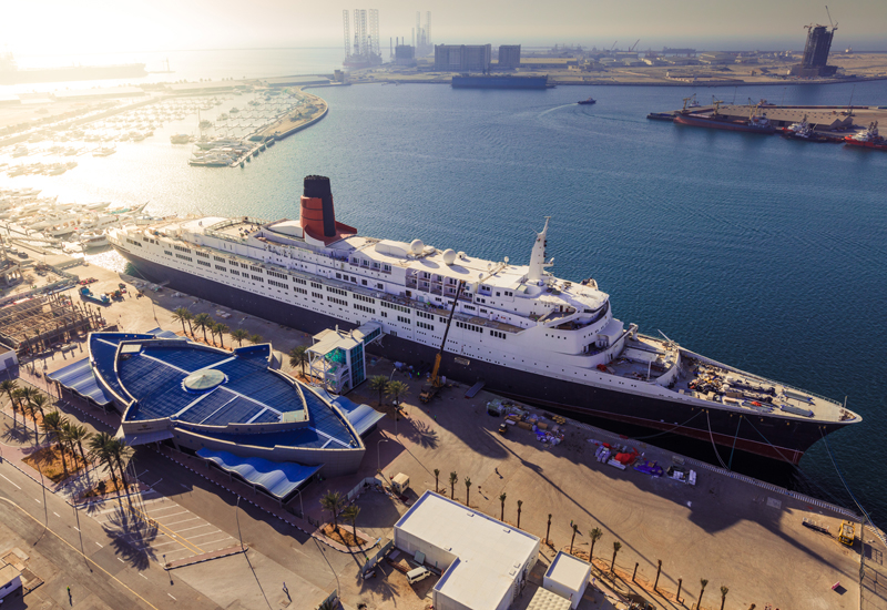 Queen Elizabeth 2