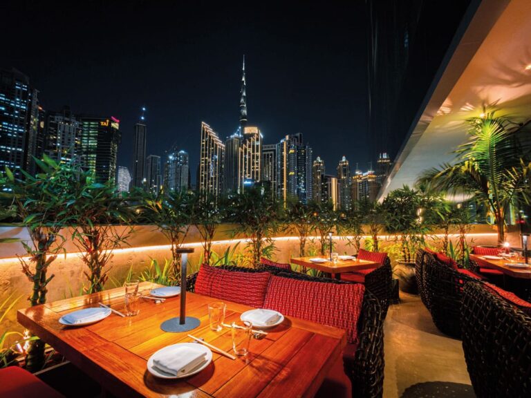 Top 5 Best Bars in Business Bay to Catch Up For a Drink