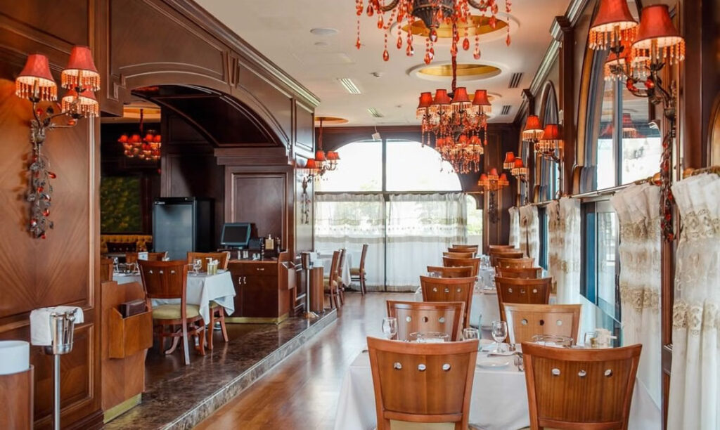 Top Casual Dining Restaurants in Dubai