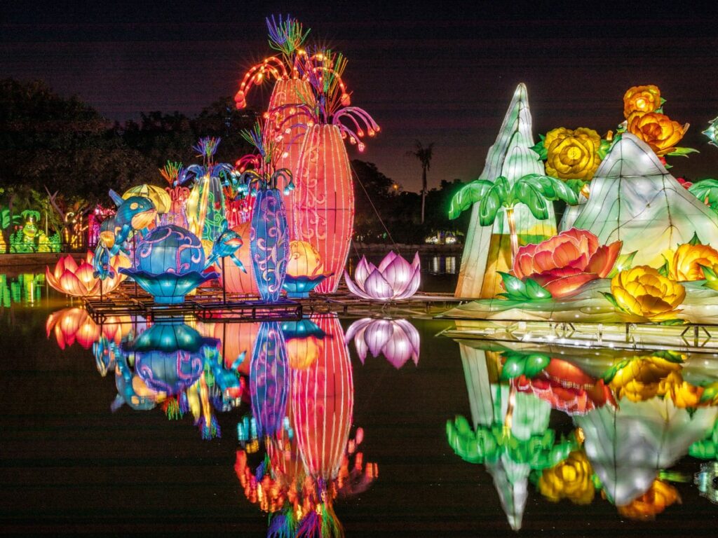 Dubai Garden Glow