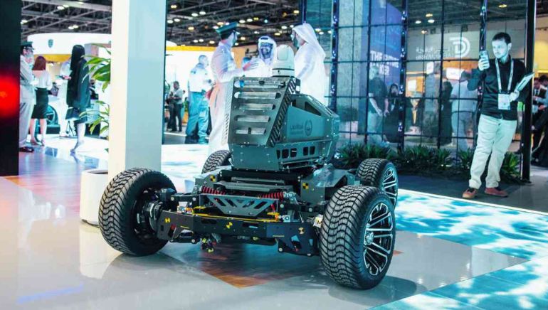 Dubai-Police-Unveils-Driverless-Cars