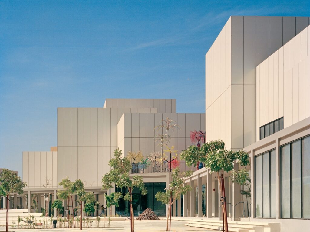 Must See Art Shows in UAE