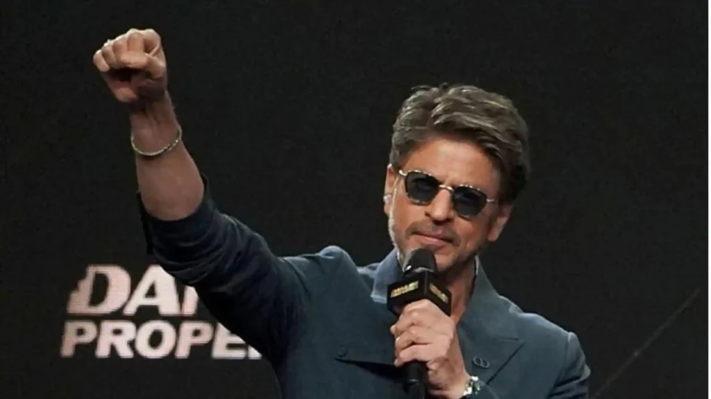 SRK Launches Dubai Tower Named After Him