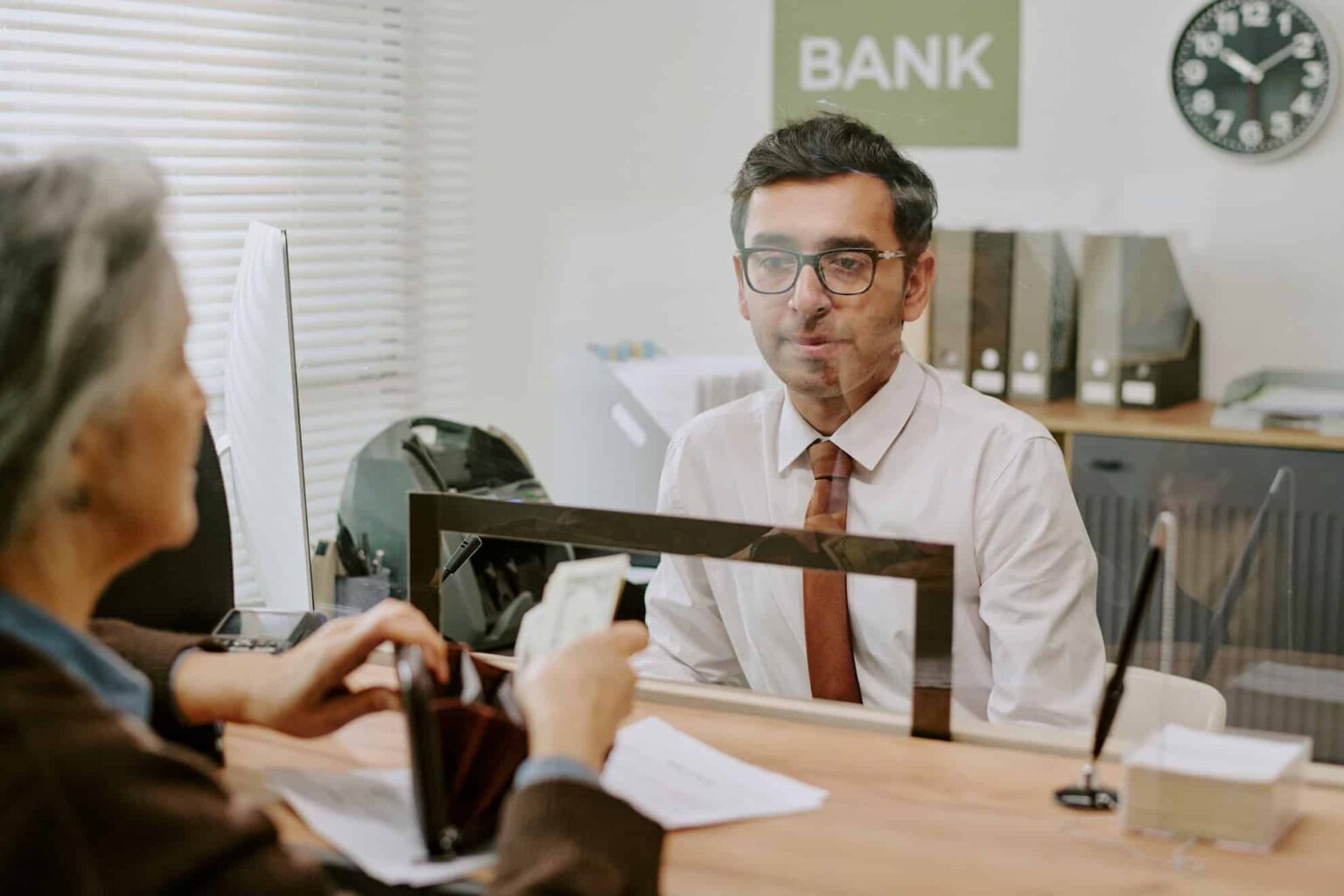 Start Your Business Faster: Here is How You Can Open a Business Bank Account in Dubai in Just Five Days