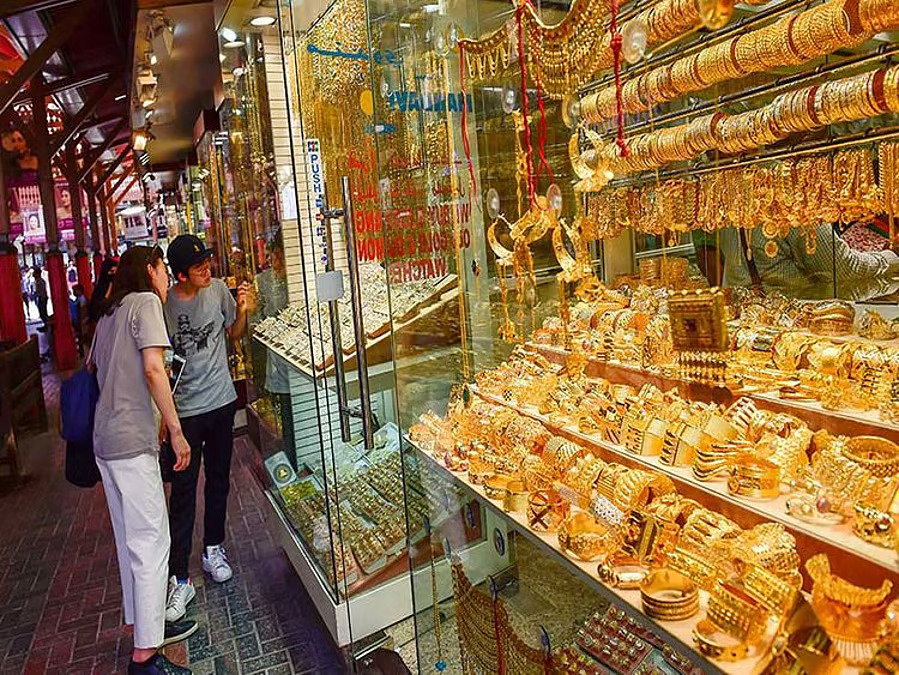 Dubai Gold Prices Steady near Record Highs after Early January Surge Dubai Gold Prices Steady near Record Highs after Early January Surge
