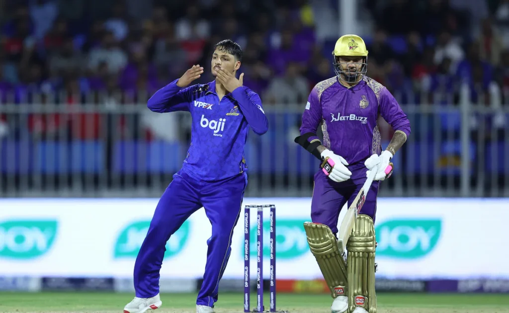MI Emirates beat Abu Dhabi Knight Riders by 7 Wickets to Reach the ILT20 Season 4 Final MI Emirates beat Abu Dhabi Knight Riders by 7 Wickets to Reach the ILT20 Season 4 Final
